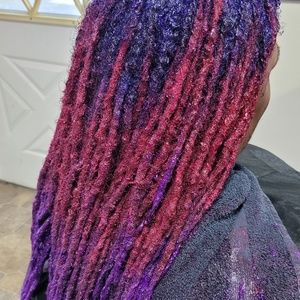 Meet your Posher, Atoya